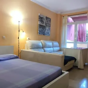 Estudio En Serrallo, Perfecto Alhambra Y Esqui Apartamento