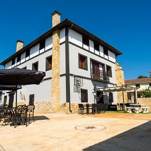 hostal-paratene.bilbaohotelsspain.com/